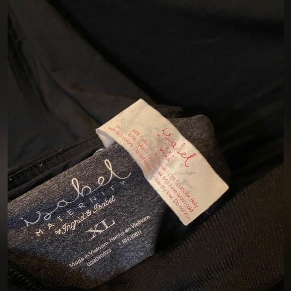 Isabel Maternity activewear leggings with cross over panel - Picture 2 of 4